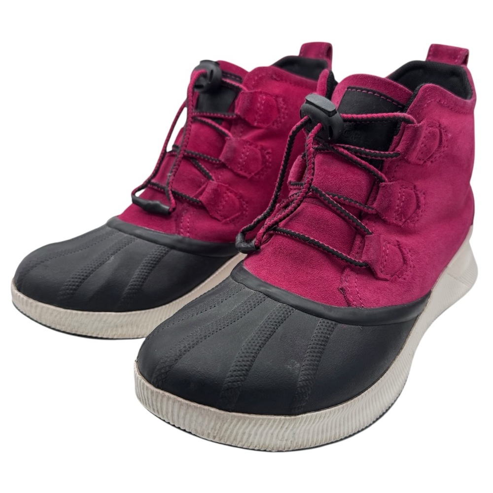 Sorel Women's Out & About Black and Magenta Waterproof Winter Boots - Size 7